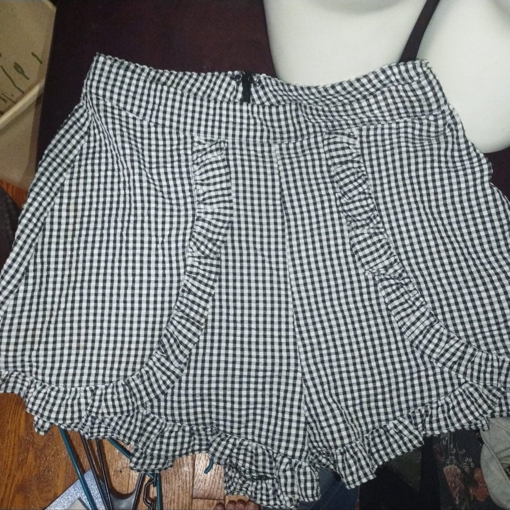 Black & White Checked Ruffled Shorts